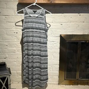 Banana Republic Medium geometric dress